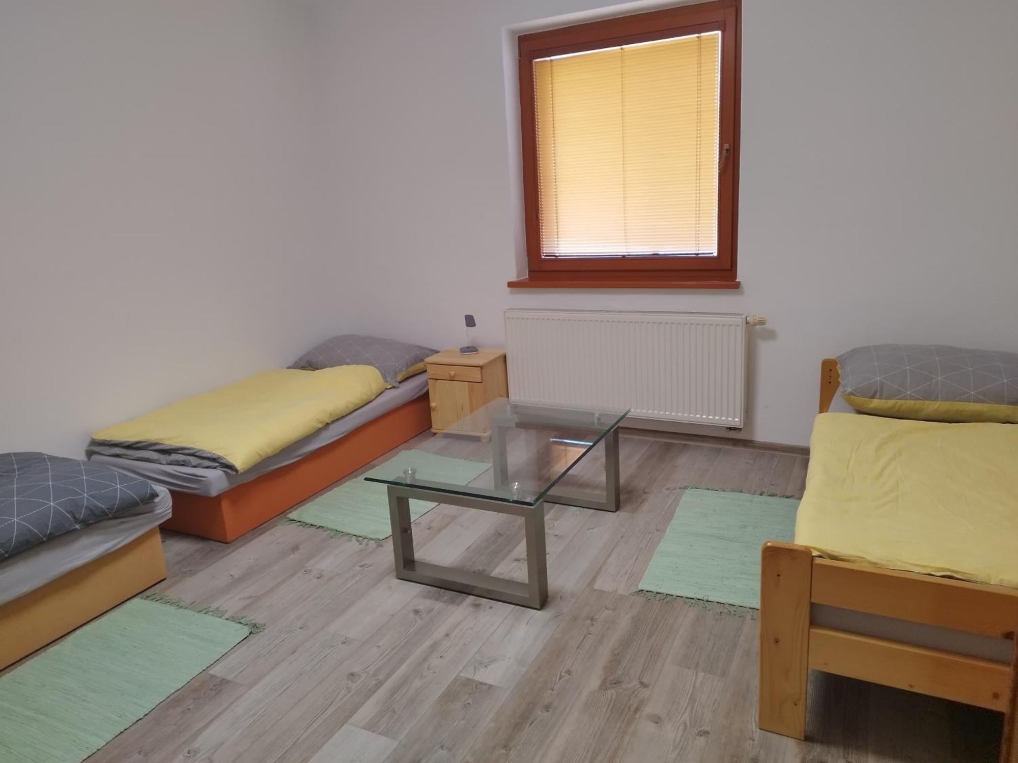 Ubytovanie Vo Dvore Badin Buitenkant foto